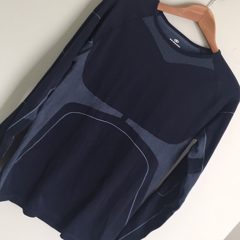 🆕Listing SLALOM COMPRESSION TOP L - Picture 2 of 5